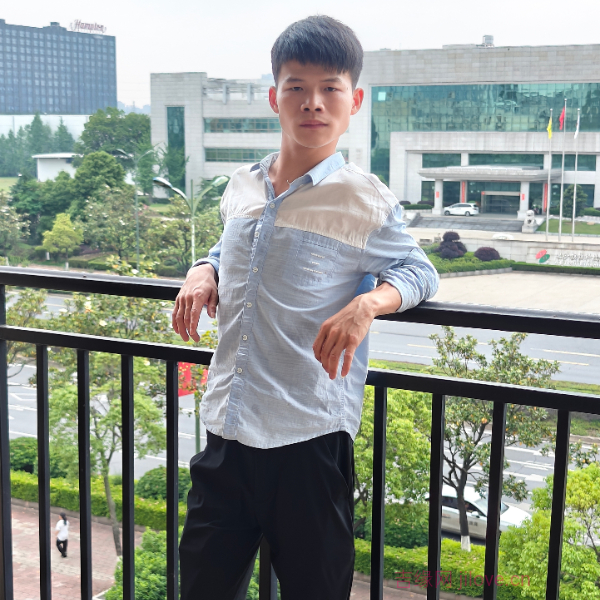 湖南28岁单身帅哥真诚找对象-上门入赘征婚相亲网